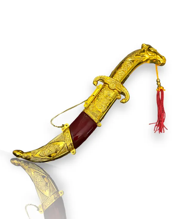 Golden_&_Red_Stylish_Shining_Look_Made_of_Fibre_Plastic_Body_with_Non_Sharp_Iron_Blade_(8_Inch)