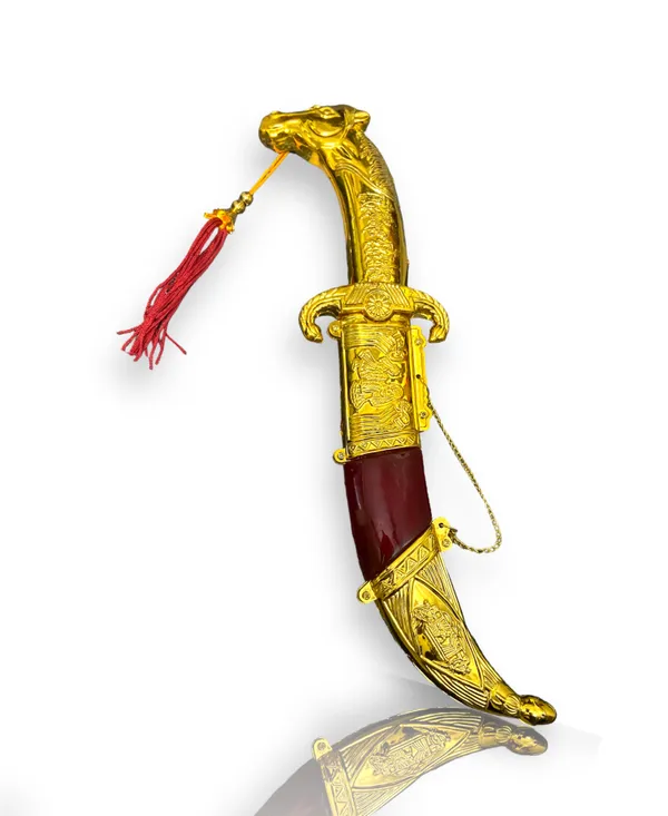 Golden_&_Red_Stylish_Shining_Look_Made_of_Fibre_Plastic_Body_with_Non_Sharp_Iron_Blade_(8_Inch)