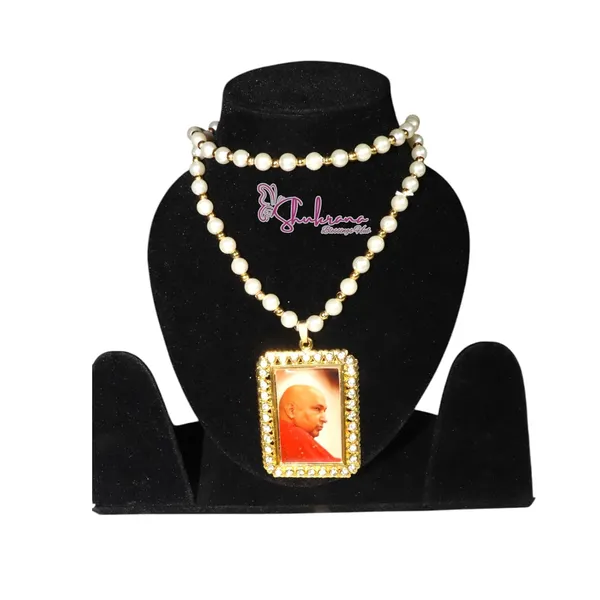 Shukrana_Blessings_Jai_Guruji_Swaroop_Pendant_Locket_with_Mala_|_Jai_Guruji_Blessings_Necklace_for_Men_&_Women_|_Spiritual_&_Devotional_Jewelry_(Pendant-Locket-Mala1)