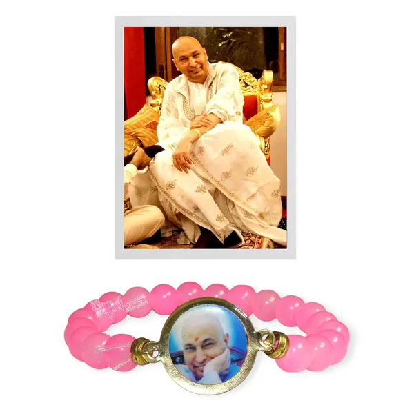 Shukrana_Blessings_Jai_Guruji_Swaroop_Bracelet_|_Pink_Beaded_Bracelet_with_Religious_Charm_&_Clear_Crystals_|_Gold-Plated_Frame_with_Guruji_Photo(Pink-Beads)