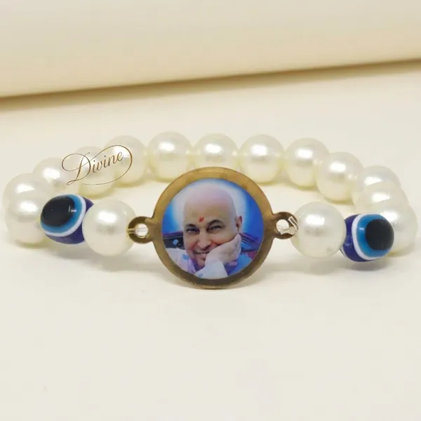DIVINE_GURU_JI_Jai_Guruji_Swaroop_Evil_Pearl_Bracelet_|_Handmade_Guru_Ji_Bracelet_with_Evil_Eye_Beads_|_Spiritual_Jewelry_for_Men_Women_|_Satsang_Return_Gift_with_Guruji_Blessings_Photo