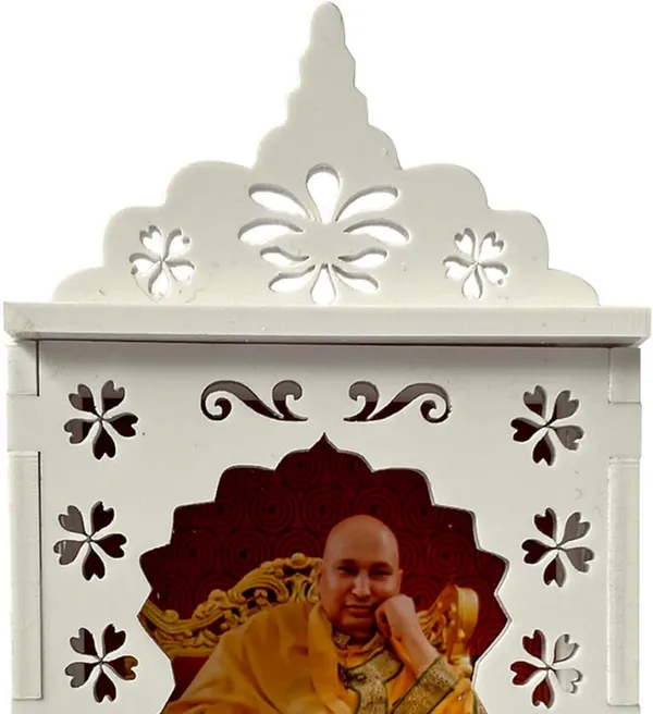 BLESSINGSHUB_Decorative_Showpiece_-_5_cm_(Metal,_White)