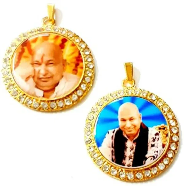 set-2_GURU_JI_SWAROOP_Golden_Round_Shaped_Metal_Pendant_&_2_Gold_Plated_Chains
