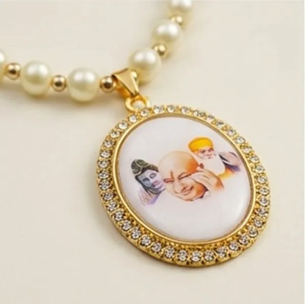 DIVINE_GURU_JI_guruji_Locket_Mala_|_Pearl_&_Golden_Beaded_Chain_with_Divine_Photo_Pendant_|_Spiritual_Necklace_for_Devotees