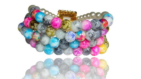 Jai_Guru_Ji_Maharaj_Handmade_Bracelets_for_Men_and_Women_|_Guruji_Bracelet_Swaroop_Blessing_of_Guruji_|_Guru_Ji_swaroop_Bracelet_(Multi)