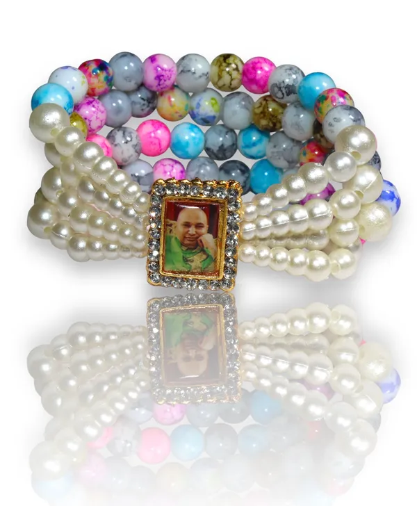 Jai_Guru_Ji_Maharaj_Handmade_Bracelets_for_Men_and_Women_|_Guruji_Bracelet_Swaroop_Blessing_of_Guruji_|_Guru_Ji_swaroop_Bracelet_(Multi)