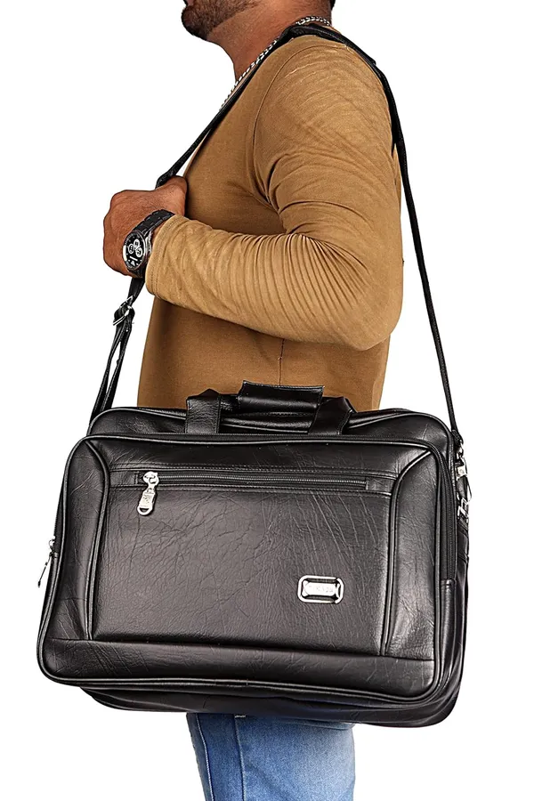 Black_Pu_Foam_Leather_Expandable_Laptop_Messenger_Bag_For_Office_&_Travel_–_D-Frame_(40.64_X_16.51_X_30.48_Cm)
