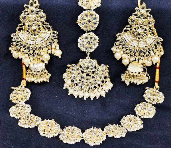 Gold_Premium_Alloy_Earrings_&_Necklace_Jewellery_Set_For_Women_(Pack_Of_3)