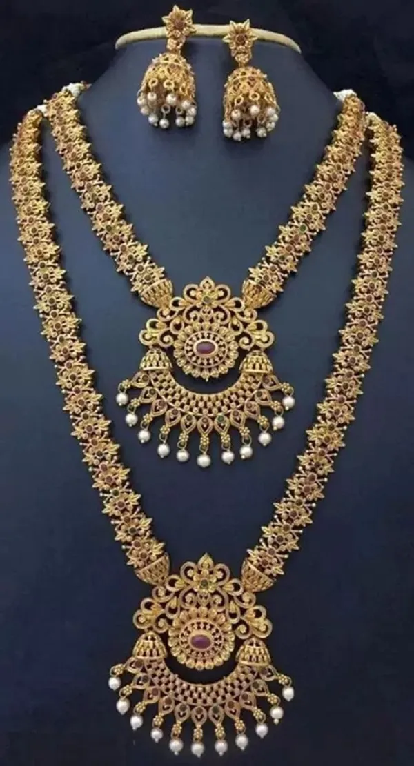 Gold_Premium_Alloy_Earrings_&_Necklace_Jewellery_Set_For_Women_(Pack_Of_2)