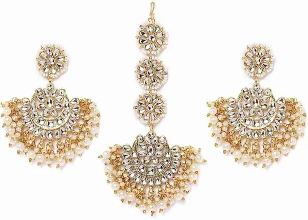 Golden_Premium_Brass_Earrings_&_Maang_Tikka_Jewellery_Set_For_Women