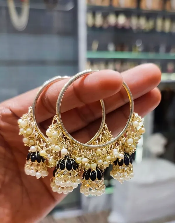 Black_Chandbali_Clip-on_Earring__For_Women