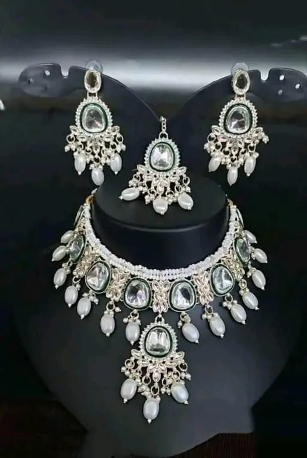 White_Gold-plated_Necklace__Earring_&_Maang_Tikka_Set__For_Women