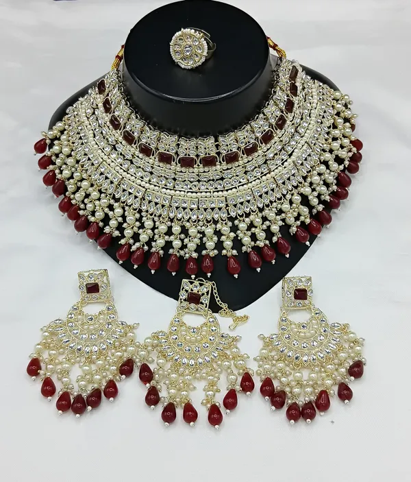 Maroon_Gold-plated_Necklace__Earring_&_Maang_Tikka_Set__For_Women
