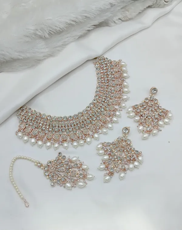 White_Gold-plated_Necklace__Earring_&_Maang_Tikka_Set__For_Women