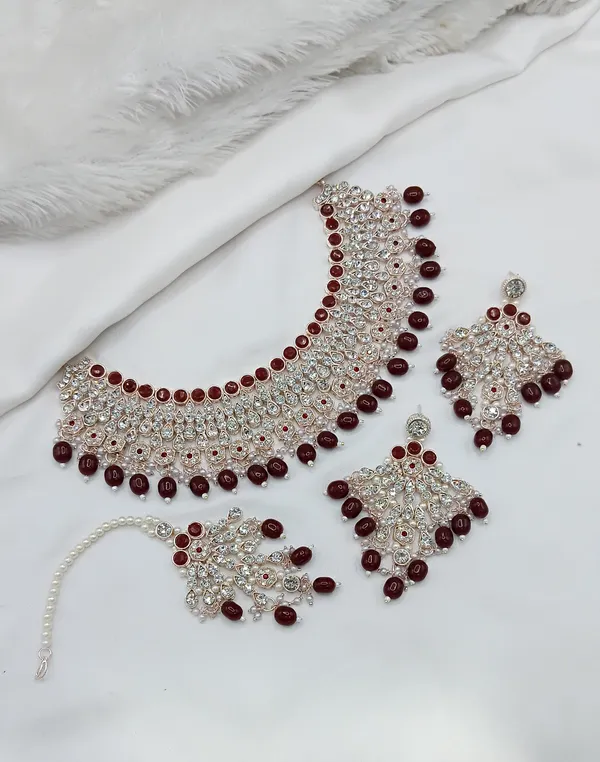 Maroon_Gold-plated_Necklace__Earring_&_Maang_Tikka_Set__For_Women