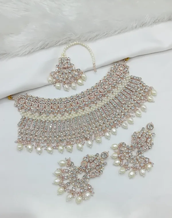 White_Gold-plated_Necklace__Earring_&_Maang_Tikka_Set__For_Women