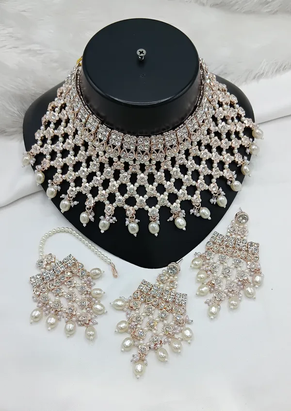 White_Gold-plated_Necklace__Earring_&_Maang_Tikka_Set__For_Women