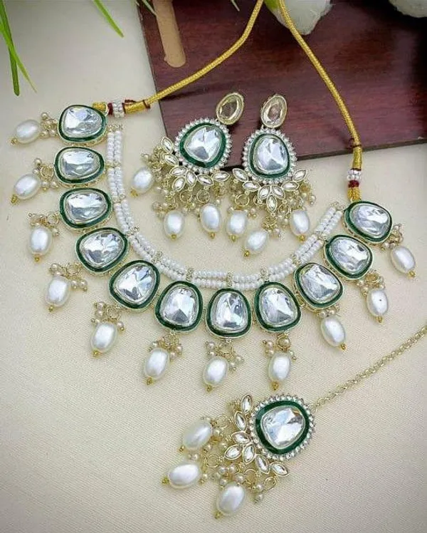 White_Gold-plated_Necklace__Earring_&_Maang_Tikka_Set__For_Women