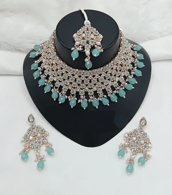 White_Gold-plated_Necklace__Earring_&_Maang_Tikka_Set__For_Women