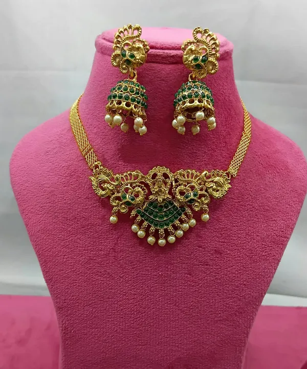 Green_Gold-plated_Necklace__Earring_&_Maang_Tikka_Set__For_Women