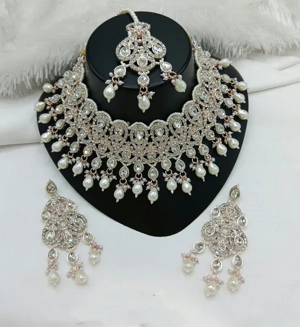 White_Gold-plated_Necklace__Earring_&_Maang_Tikka_Set__For_Women