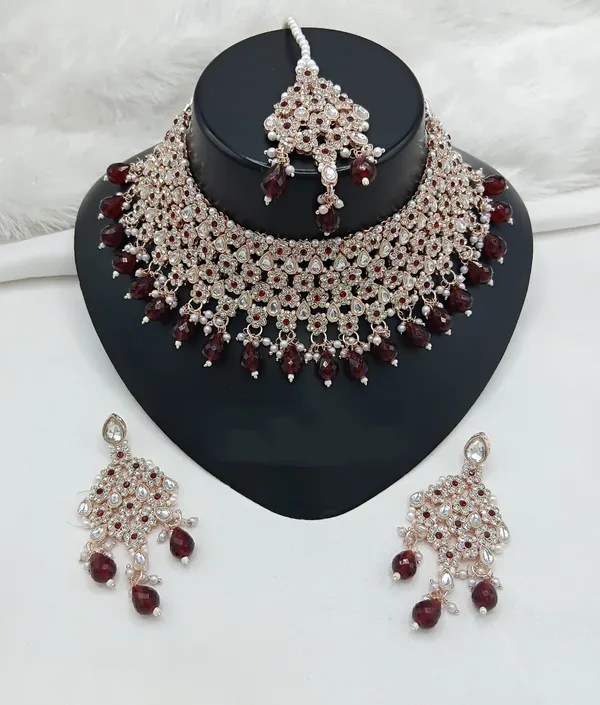 Maroon_Gold-plated_Necklace__Earring_&_Maang_Tikka_Set__For_Women