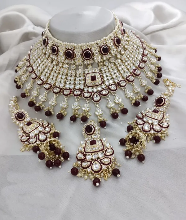 Maroon_Gold-plated_Necklace__Earring_&_Maang_Tikka_Set__For_Women