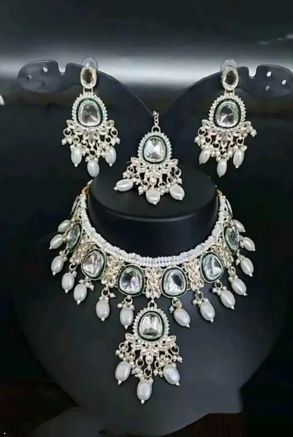 White_Gold-plated_Necklace__Earring_&_Maang_Tikka_Set__For_Women