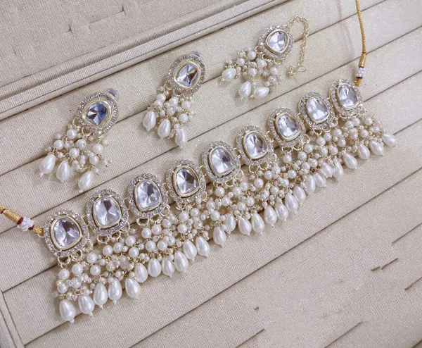 White_Gold-plated_Necklace__Earring_&_Maang_Tikka_Set__For_Women