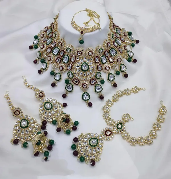 Multicolor_Gold-plated_Necklace__Earring_&_Maang_Tikka_Set__For_Women