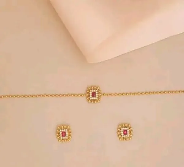 Red_Gold-plated_Necklace__Earring_&_Maang_Tikka_Set__For_Women