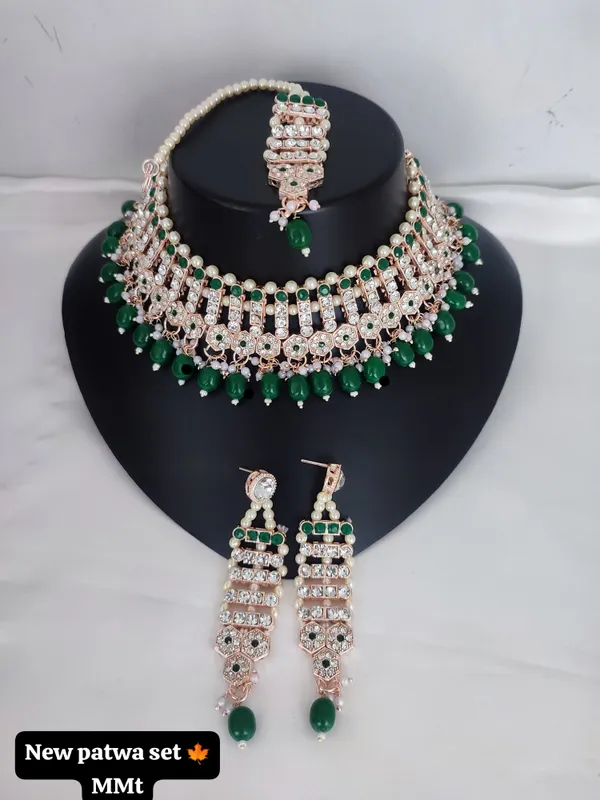 Green_Premium_Alloy_Earrings_&_Necklace_Jewellery_Set_For_Women_(Pack_Of_2)