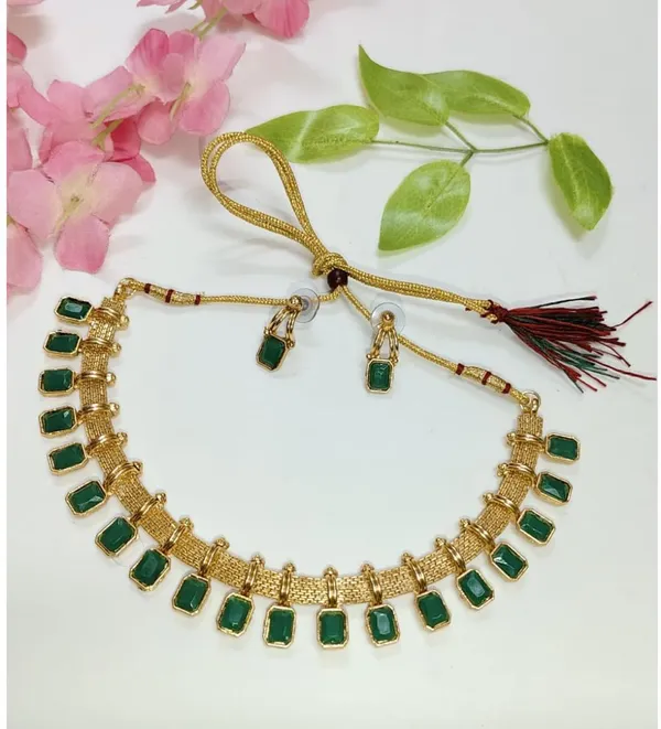 Multicolor_Premium_Alloy_Earrings_&_Necklace_Jewellery_Set_For_Women