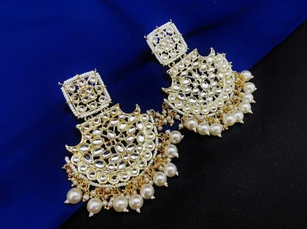 Gold__Alloy_Jhumka_Earrings_For_Women