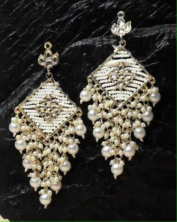 Gold__Alloy_Jhumka_Earrings_For_Women