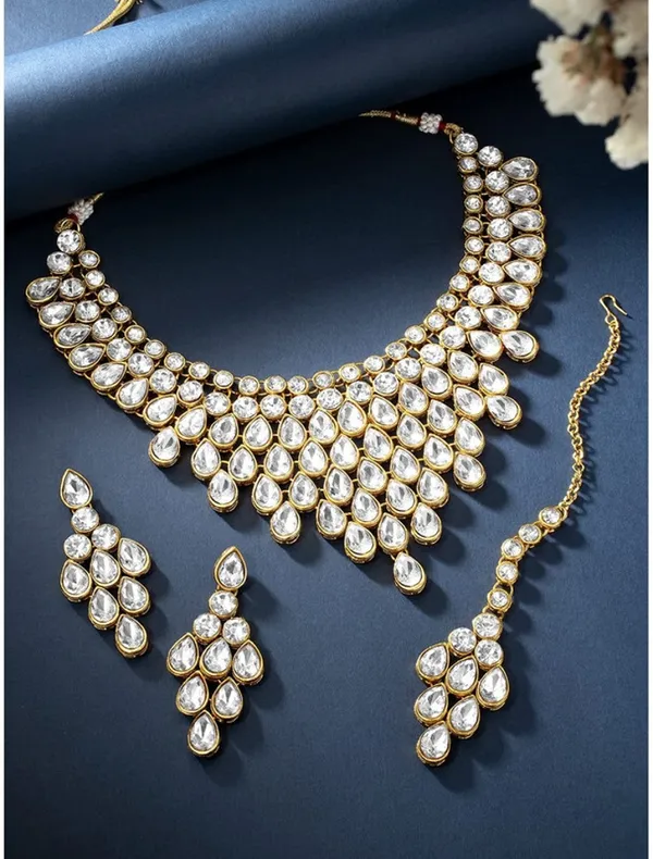 Gold_Premium_Alloy_Earrings_&_Necklace_Jewellery_Set_For_Women_(Pack_Of_3)