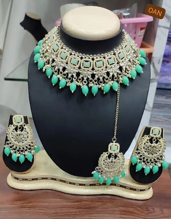 Turquoise_Premium_Alloy_Earrings_&_Necklace_Jewellery_Set_For_Women