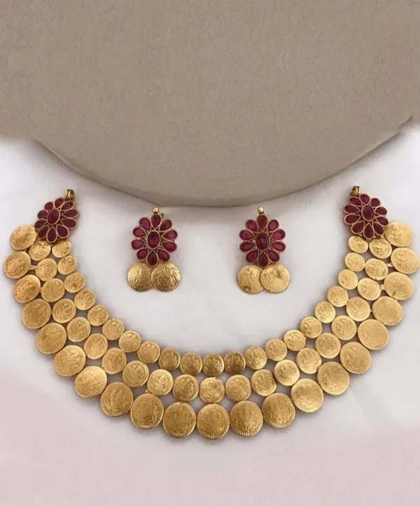 Red_Premium_Alloy_Earrings_&_Necklace_Jewellery_Set_For_Women