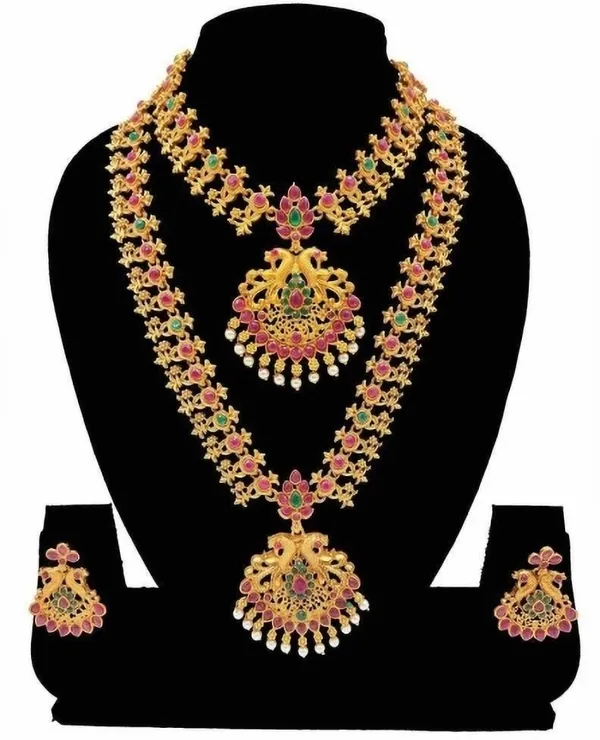 Gold_Premium_Alloy_Earrings_&_Necklace_Jewellery_Set_For_Women