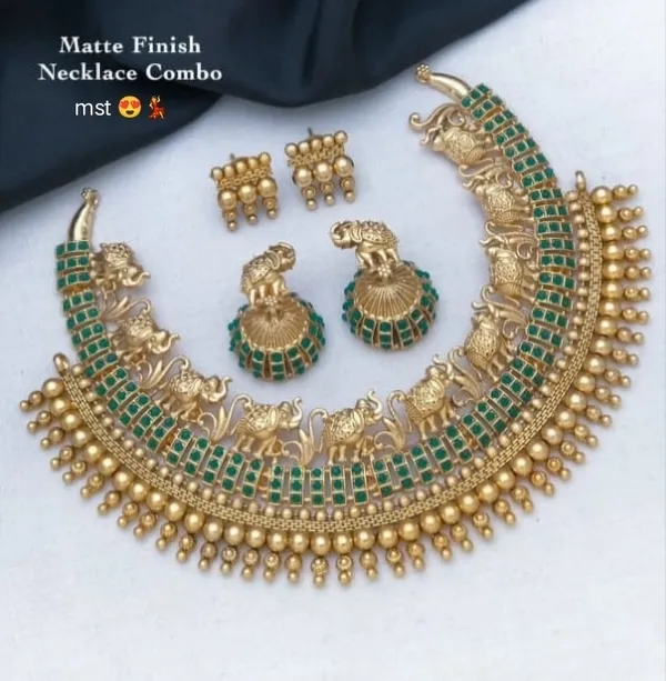 Green_Premium_Alloy_Earrings_&_Necklace_Jewellery_Set_For_Women