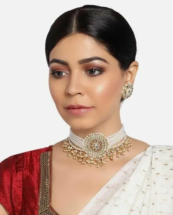 White_Premium_Alloy_Earrings_&_Necklace_Jewellery_Set_For_Women_(Pack_Of_3)