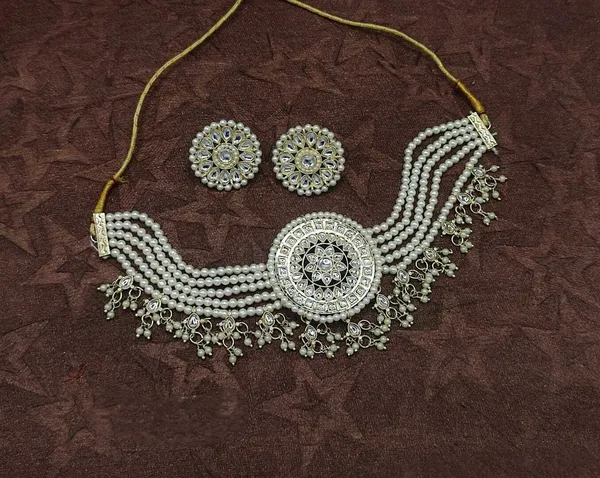 White_Premium_Alloy_Earrings_&_Necklace_Jewellery_Set_For_Women_(Pack_Of_2)