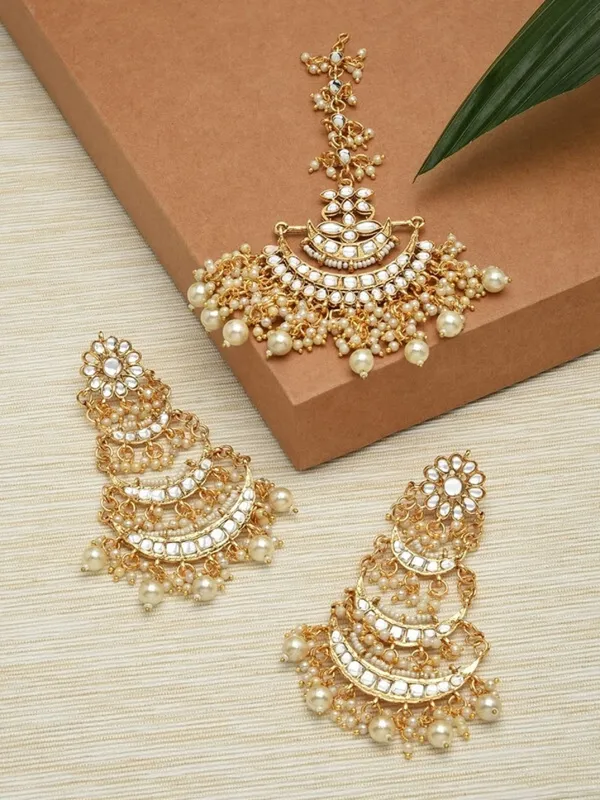 Gold_Premium_Alloy_Earrings_&_Maang_Tikka_Jewellery_Set_For_Women