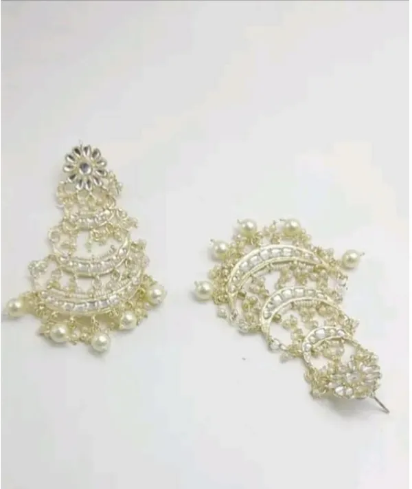 Gold__Brass_Jhumka_Earrings_For_Women