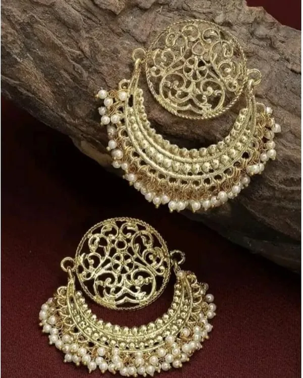 Gold__Brass_Jhumka_Earrings_For_Women