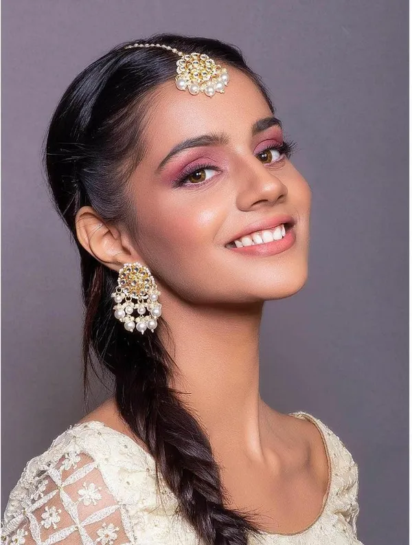 Silver__Brass_Jhumka_Earrings_For_Women