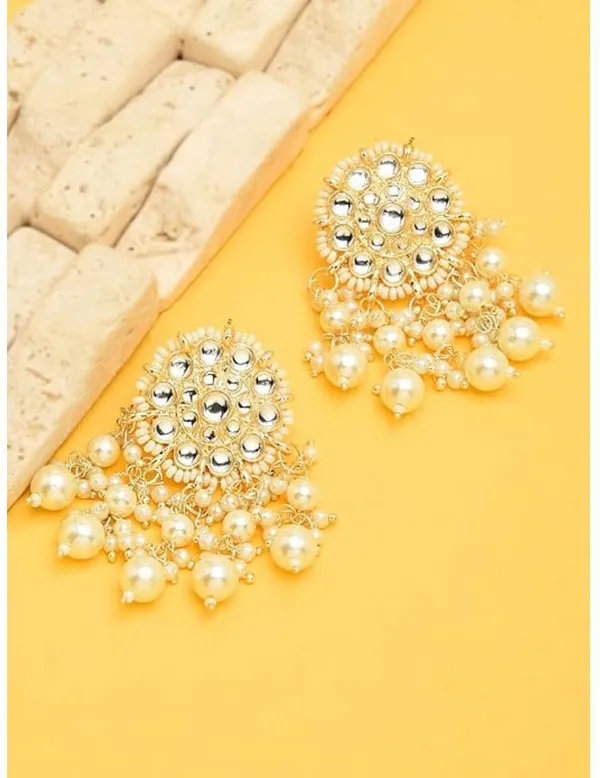 Gold__Brass_Jhumka_Earrings_For_Women