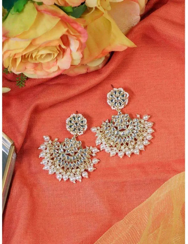 Gold__Brass_Jhumka_Earrings_For_Women