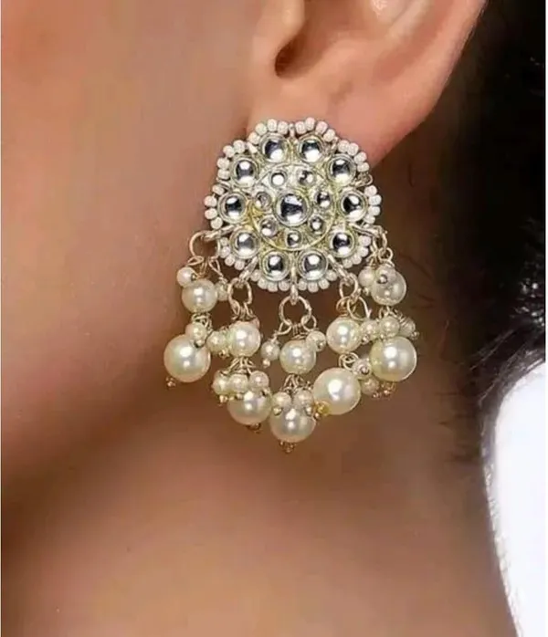 Gold__Brass_Jhumka_Earrings_For_Women