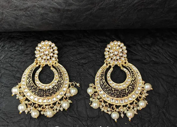 Black__Alloy_Clip-On_Chandbali_Earrings_For_Women